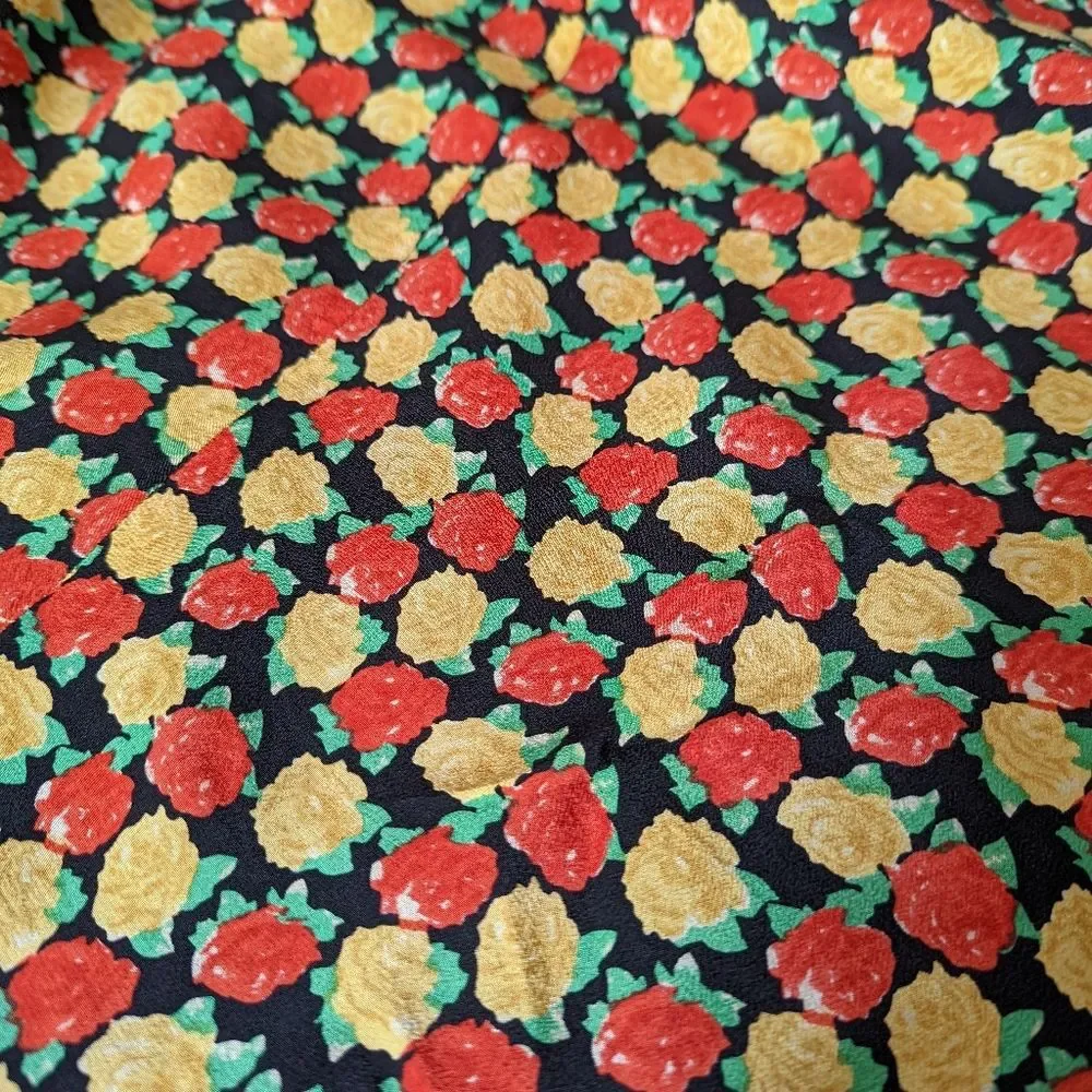 Vintage Red and Gold Rose Silk Pencil Skirt- 28" Waist - Picture 10 of 10